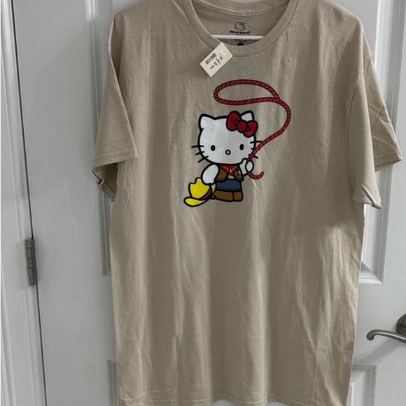 Sanrio Tops - Hello Kitty oversized Beige Women’s T-Shirt